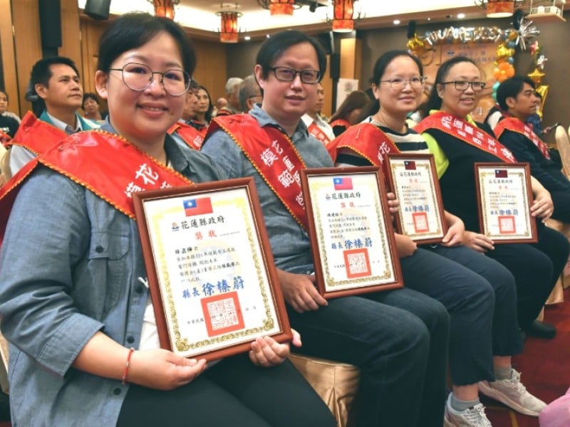 花蓮慈院五位護理英雄獲模範勞工表揚 守護從老到小健康不打烊
